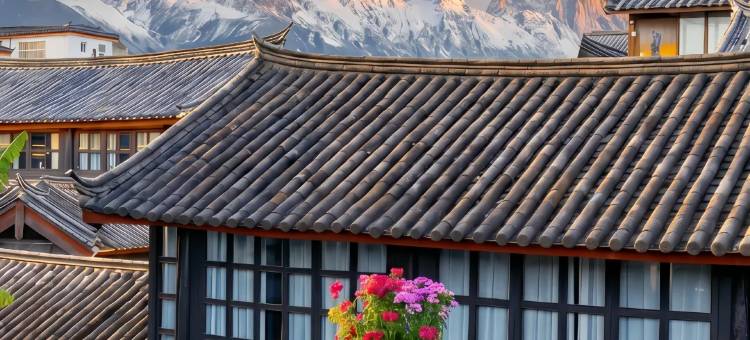 雪隐墅里·Snow Golden|日照金山观景度假民宿(束河古镇店)图片