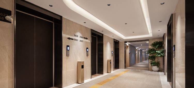 铂悦轻奢酒店(长沙高铁南站国际会展中心店)图片