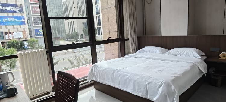 泽宸酒店(呼和浩特东站白塔机场店)图片