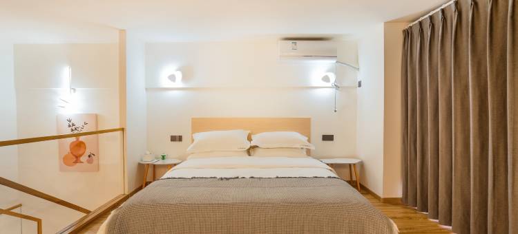 LY·Hotel·LY轻奢loft公寓酒店(王城公园九都路店)图片