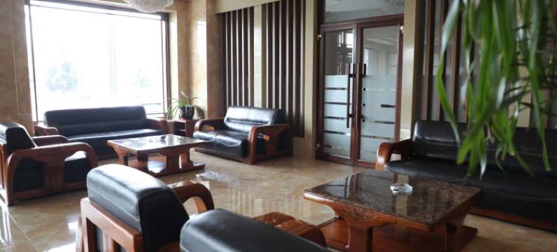 拜泉惠豪商务酒店图片