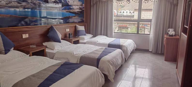 南木林湘巴福家酒店图片