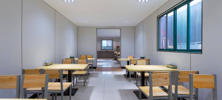 格林豪泰(上海美兰湖沪太公路店)图片