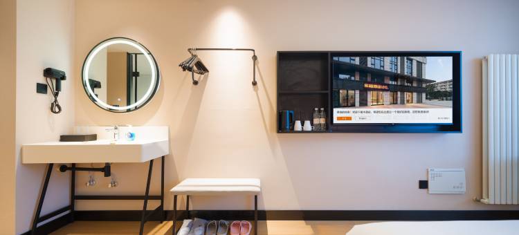 乐桔酒店(郑州航海东路经开中心广场地铁站店)图片