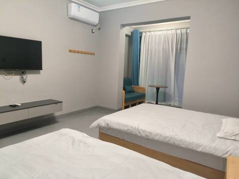 鑫宸轻奢公寓(华耀小学店)