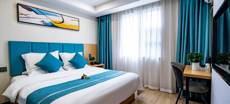 途客中国轻居酒店(荆州大润发店)图片