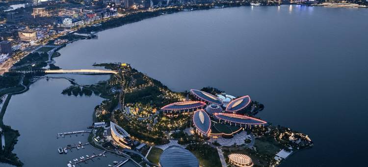 上海滴水湖洲际酒店图片
