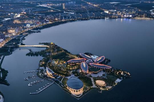 上海滴水湖洲際酒店