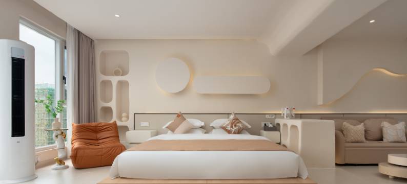 枫丹白露国际青年旅舍(告庄西双景星光夜市店)图片