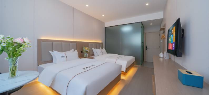 大理万泉酒店(大理高铁站洱海公园店)图片