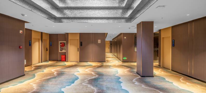 卓赫明酒店(武汉大学店)图片