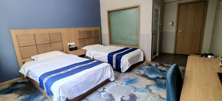 兰州东兴商务宾馆(兰州气象局地铁站店)图片