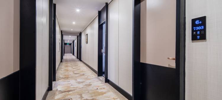 榴莲小星酒店(南京东南大学诚信大道地铁站店)图片