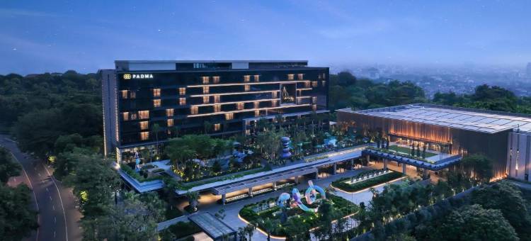 三宝垄帕德玛酒店(Padma Hotel Semarang)图片