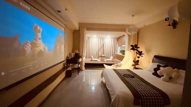 云境酒店民宿（大同方特店）