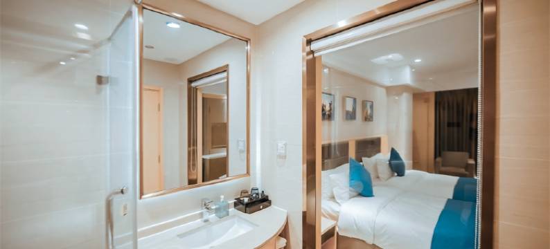 博雅假日酒店(长乐宫摩尔城店)图片