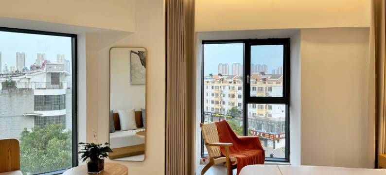 颍上栗子民宿(绿都CBD店)图片