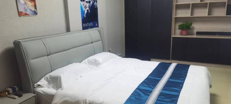 陌野影宿酒店(张家口高铁站建院店)图片