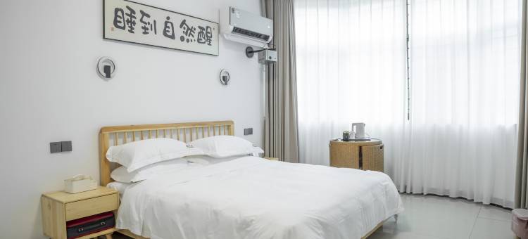 隐入尘烟.独栋.木屋民宿图片
