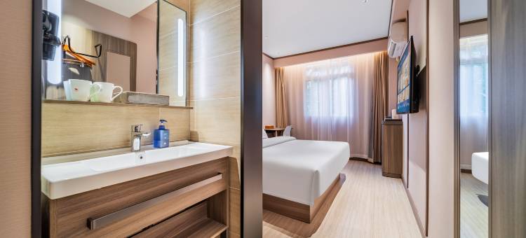 汉庭酒店(重庆嘉州花卉园地铁站店)图片