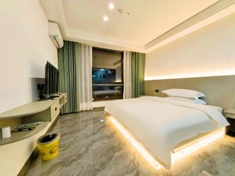 观山云璟美宿(西江千户苗寨店)