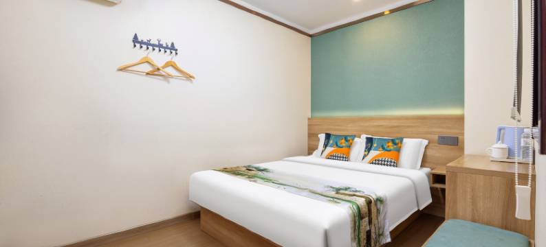 保定孟氏芳邻酒店(保百购物广场店)图片