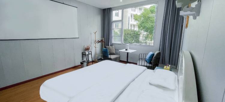 心悦美宿(湖北第二师范学院店)图片