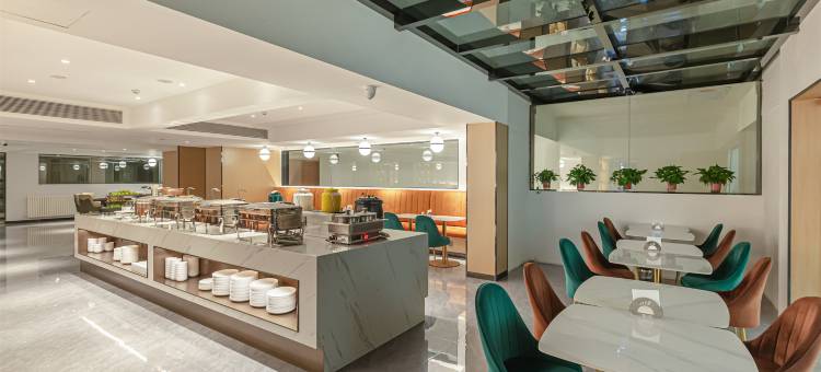 艺龙瑞云酒店(济南遥墙国际机场店)图片