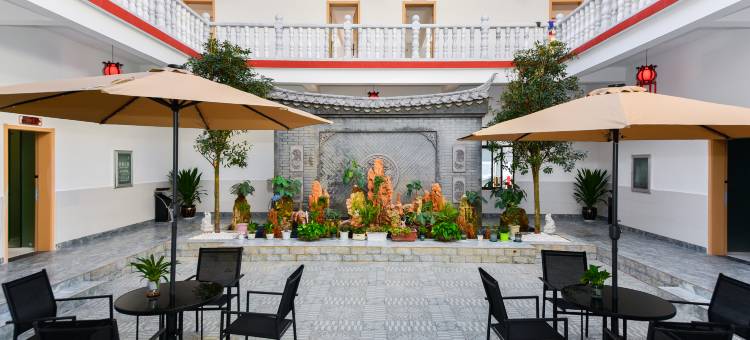 牟定云居酒店(彝和园店)图片