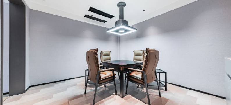 雅朵艺术酒店(潢川会展中心三环路店)图片