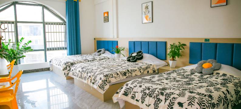 灵山红宏民宿(沙坪镇店)图片