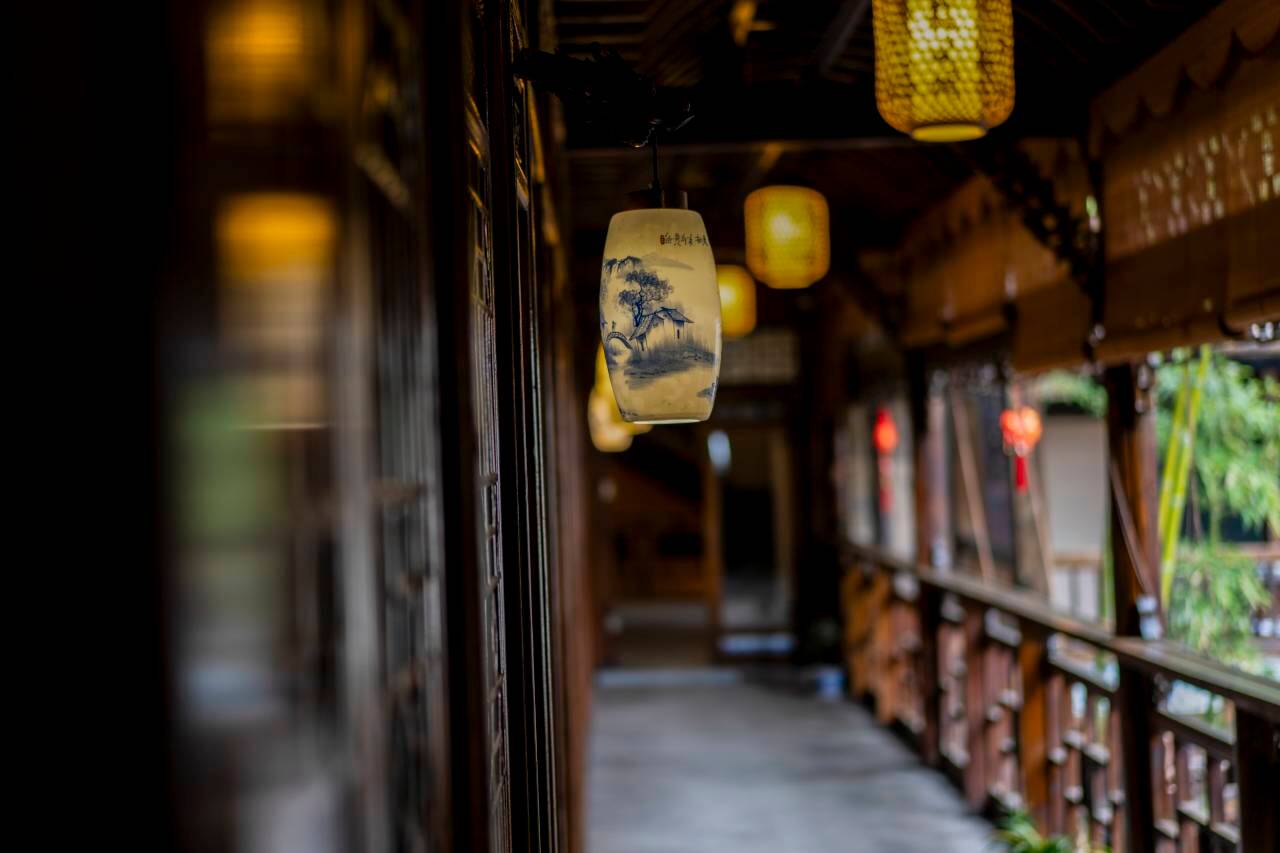 龙凤阁民宿酒店(景德镇高铁北站陶溪川路店)图片