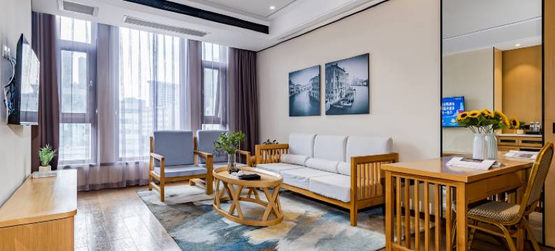 万华精品商务酒店(昆明白云路地铁站同德广场店)图片