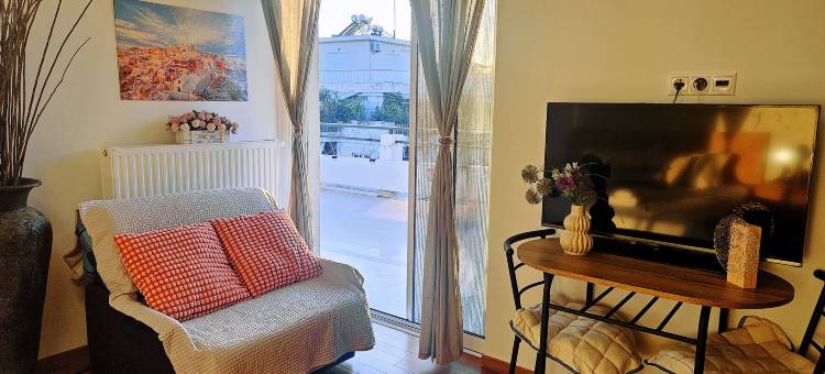 安静民宿雅典市中心-整套两居室-顶楼100平米阳台看雅典日出日落(Quiet House-Athens Center 100 Meters Balcony on the Top Floor)图片