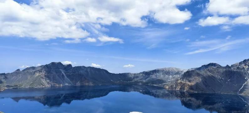 北坡丽姐客栈(长白山黄松蒲检票大厅店)图片
