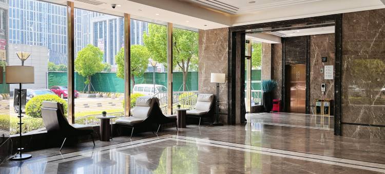 艺龙安云酒店(苏州火车站平泷路东地铁站店)图片