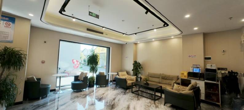 岚景酒店(北京纪家庙地铁站店)图片