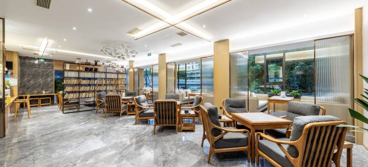 绵阳网点轻居酒店(绵阳高铁站店)图片