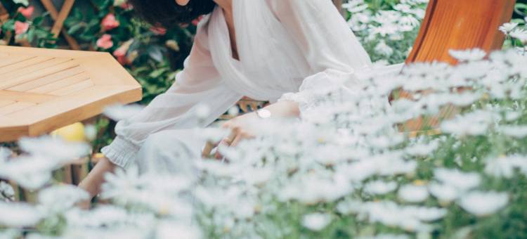 花筑·月半湾·雪山屋顶Coffee·花海漫步设计师庭院(丽江古城店)图片