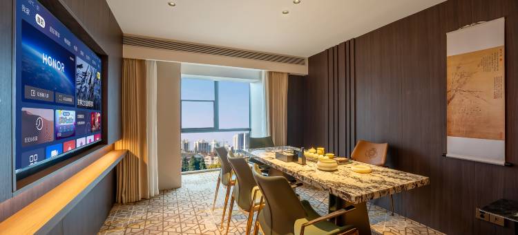 万漫酒店(中心城彩虹国际店)图片