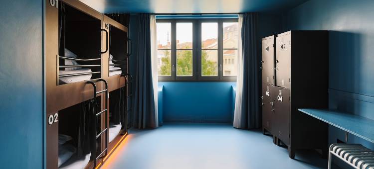 里昂人民报(The People Lyon)图片