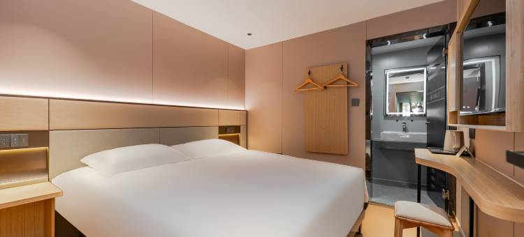 云绯酒店(上海前滩三林路地铁站店)图片