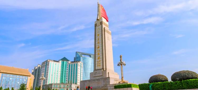 滕王阁•豫章VACATIONDREAMS•CINEMA影院轻居酒店(南昌万寿宫站店)图片