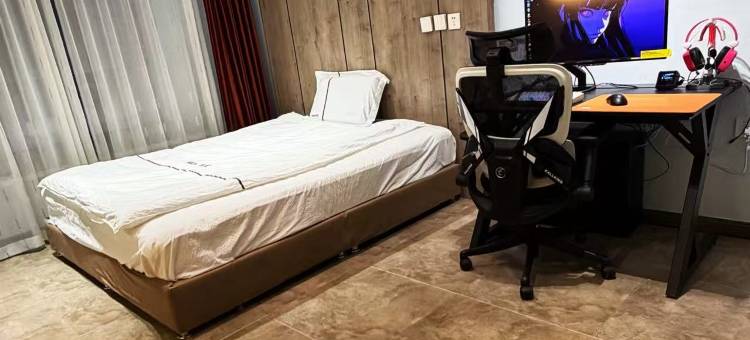 迈迈电竞民宿图片