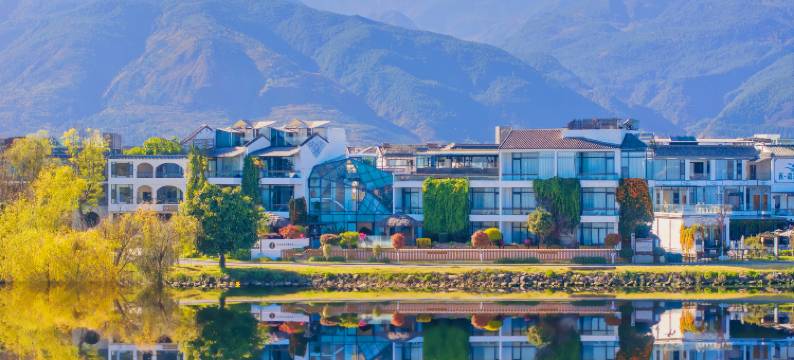 安扬·兰卡梵居Vi1la 270°一线海景假日花园美宿(洱海廊道店)图片
