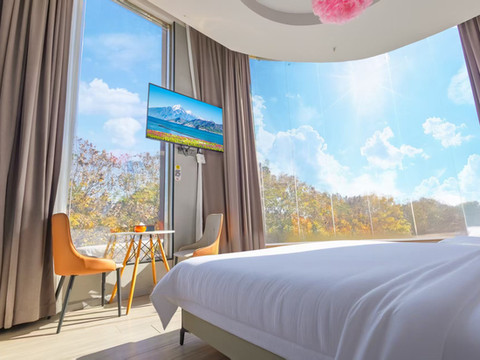 随州市半岛湖景酒店(随州博物馆店)