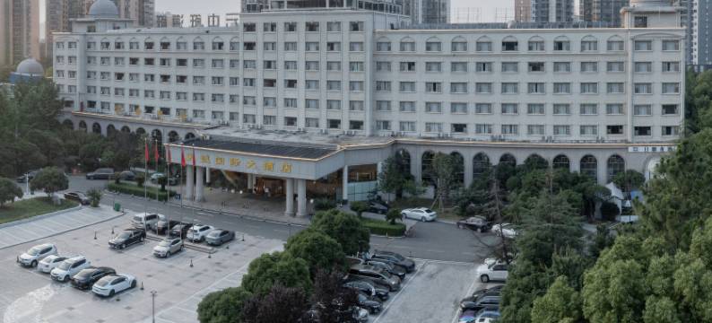 天诚国际大酒店(仙桃沔街店)图片