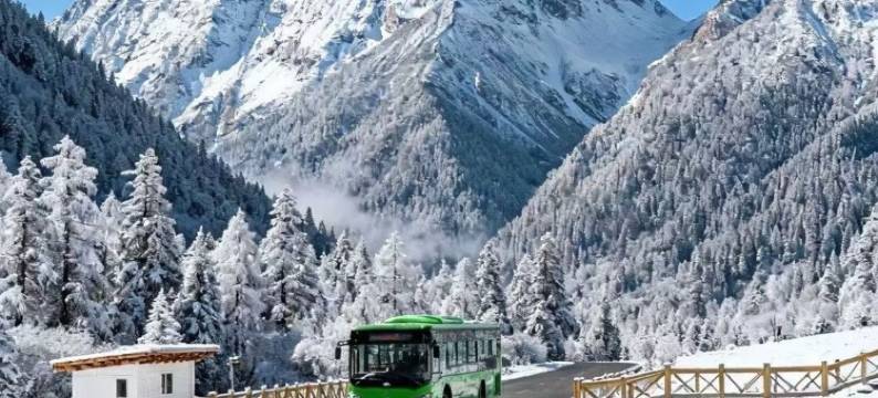 被梦叫醒酒店(双桥沟景区布达拉峰雪山公路打卡点店)图片