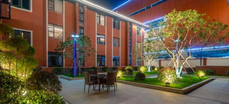 麗枫酒店(景德镇陶溪川文创街区雕塑瓷厂店)图片