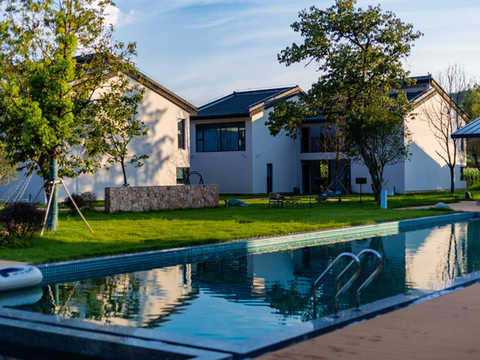 少间·观山画民宿(六安店)